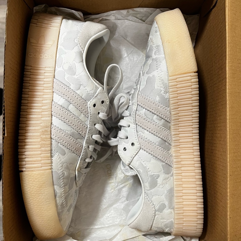ADIDAS (U_PATH RUN) - Picture 3 of 4